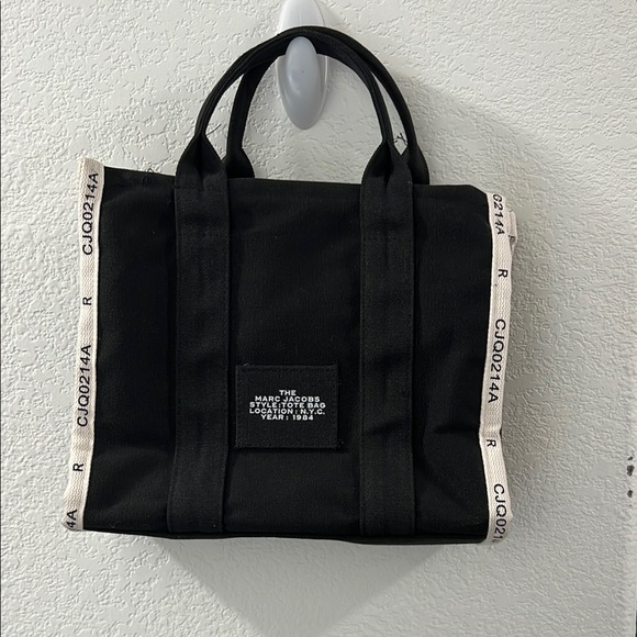 Tote Bag purse in white and black size large New - Picture 2 of 5